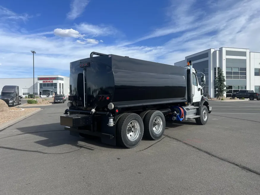 2024 Western Star 47X | Photo 6 of 12