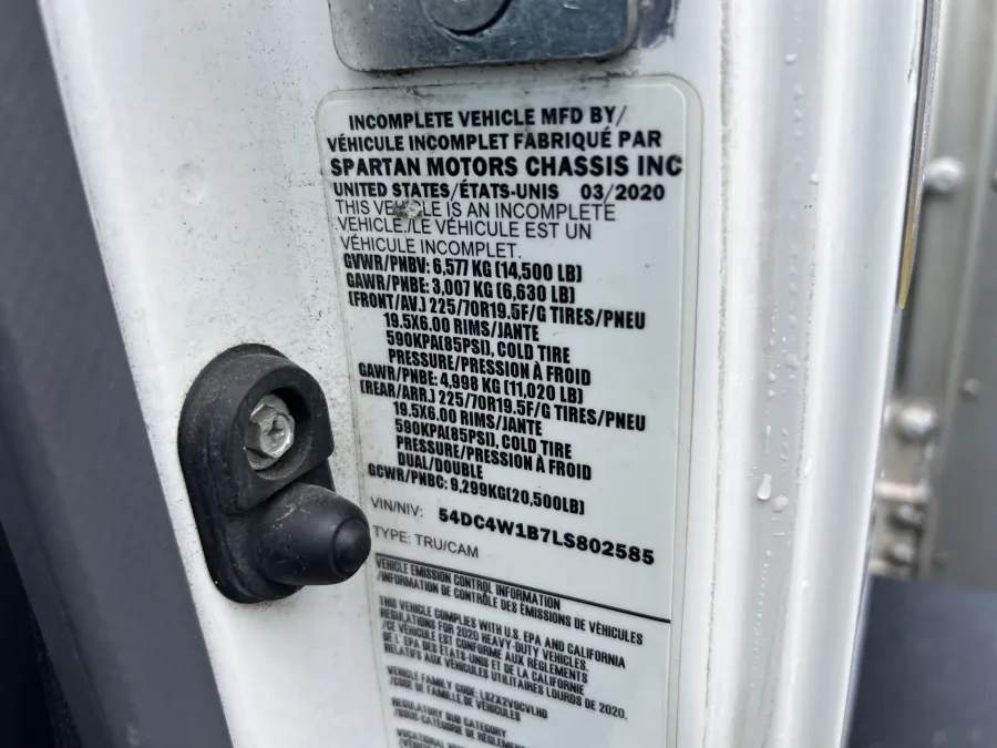 2020 Isuzu NPR | Photo 2 of 16