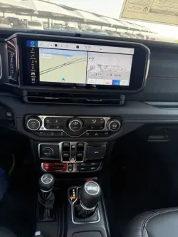 2024 Jeep Wrangler Rubicon | Thumbnail Photo 11 of 14