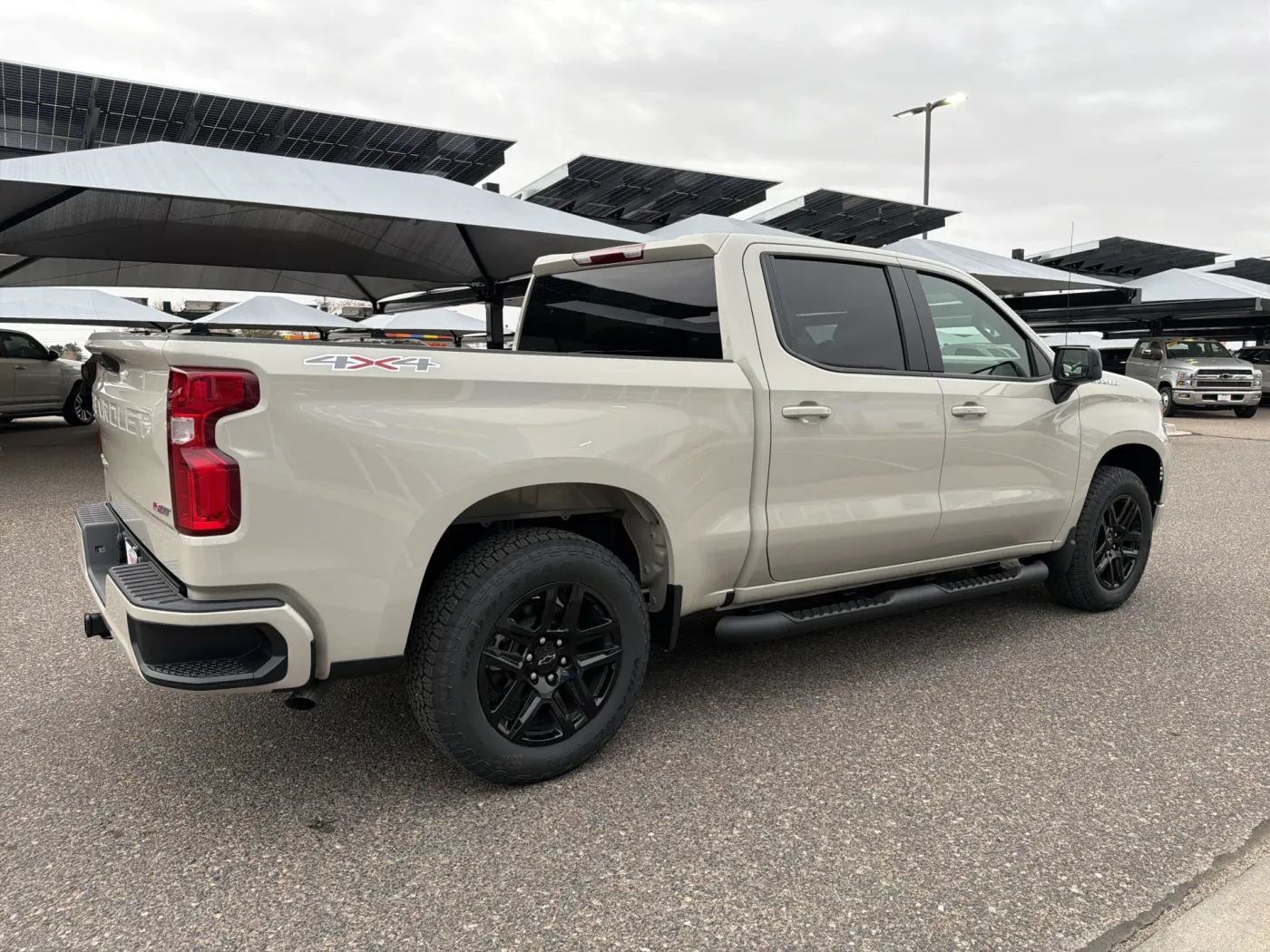2026 Chevrolet Silverado 1500 RST | Photo 5 of 19