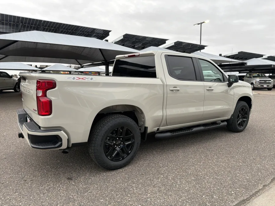 2026 Chevrolet Silverado 1500 RST | Photo 5 of 19