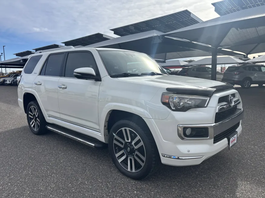 2015 Toyota 4Runner | Photo 6 of 22