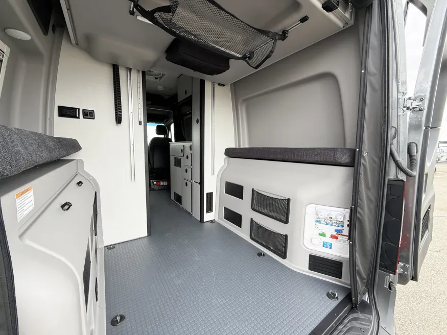 2027 Winnebago Revel Sport 44N | Photo 18 of 20