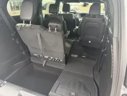 2026 Chrysler Pacifica Select | Thumbnail Photo 8 of 18