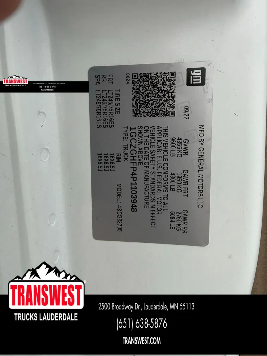 2023 Chevrolet Express 3500 Work Van | Photo 18 of 20