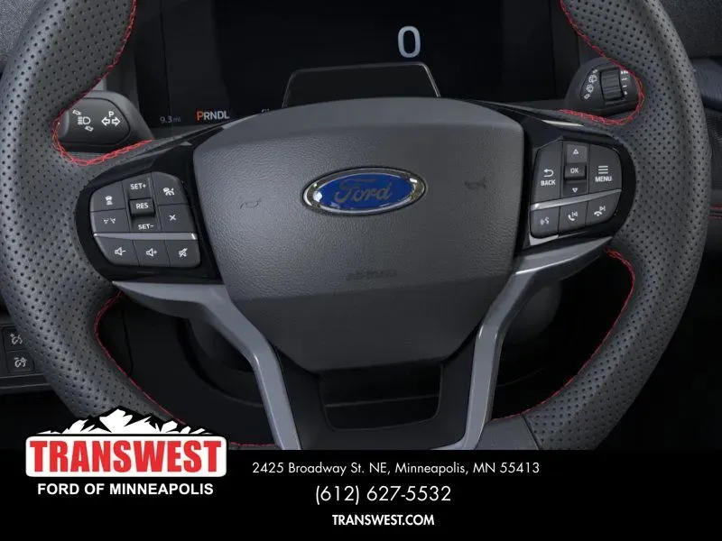 2026 Ford Explorer ST-Line | Photo 11 of 23