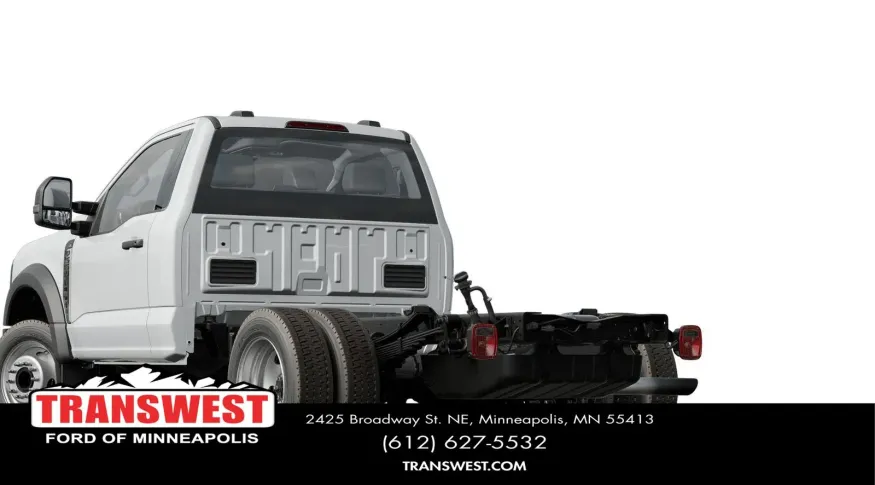 2024 Ford Super Duty F-550 XL | Photo 1 of 8