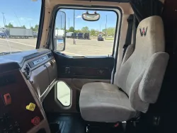2022 Western Star 5700XE | Thumbnail Photo 10 of 22