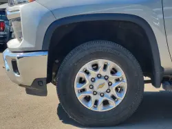 2024 Chevrolet Silverado 2500HD LT | Thumbnail Photo 8 of 23