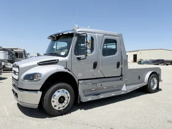 2025 Freightliner M2 106 Plus Summit Hauler