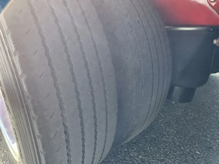 2020 Peterbilt 389 | Photo 21 of 34