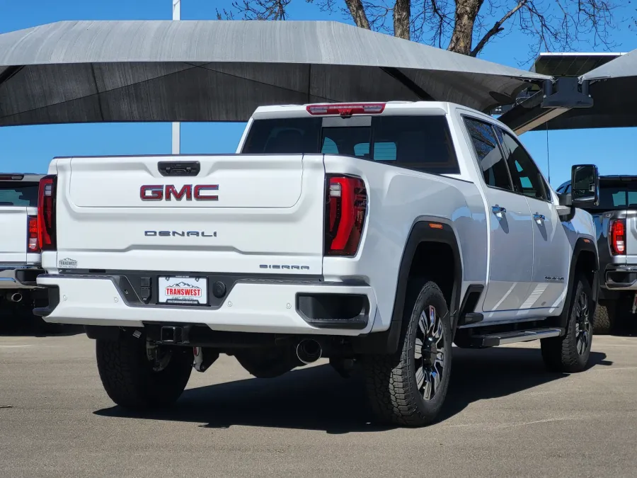 2026 GMC Sierra 2500HD Denali | Photo 6 of 25