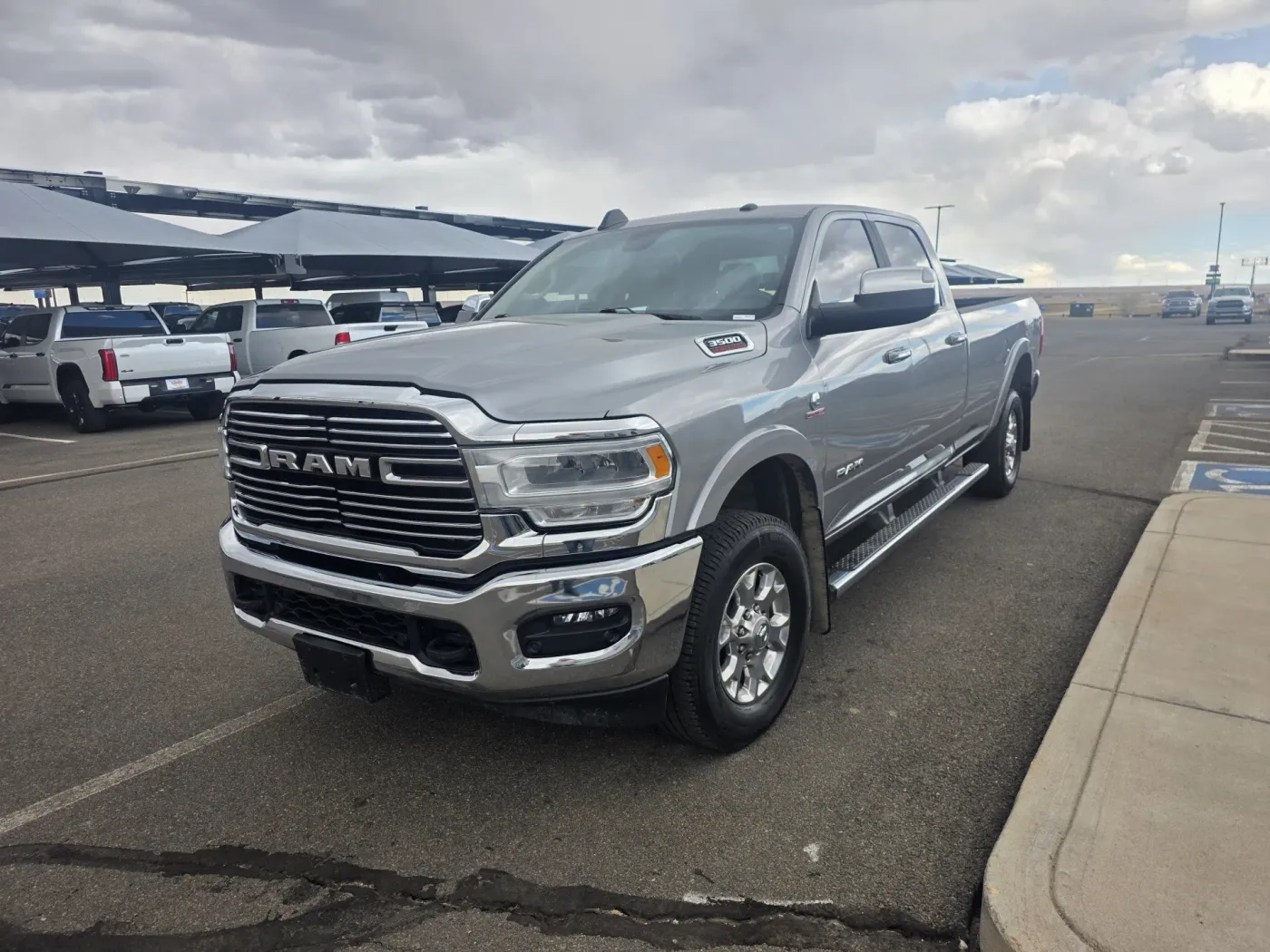 2022 RAM 3500 Laramie | Photo 3 of 28