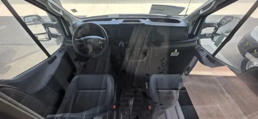 2025 Ford Transit-350 | Photo 22 of 24