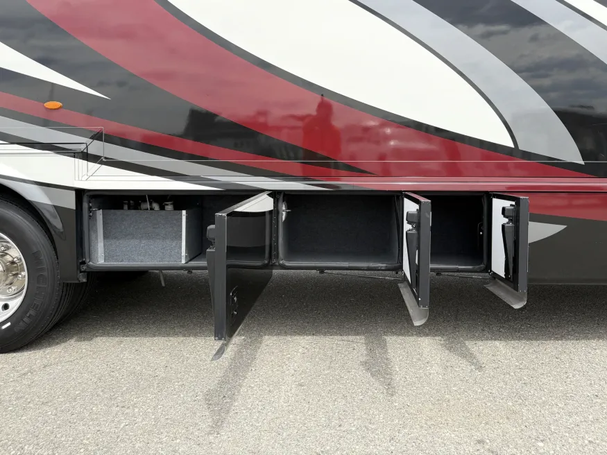 2021 Newmar Bay Star 3626 | Photo 24 of 27