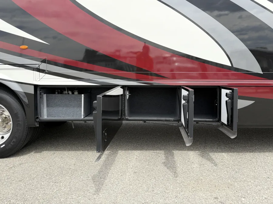 2021 Newmar Bay Star 3626 | Photo 24 of 27