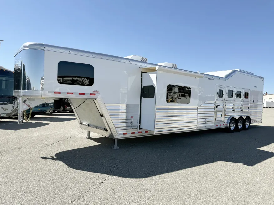 2026 Cimarron Norstar 4HLQ | Photo 28 of 31