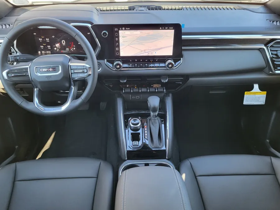 2026 GMC Canyon 4WD Elevation | Photo 20 of 24