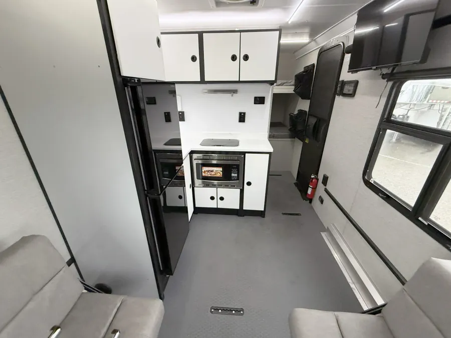 2025 Atc PLA 450 | Photo 12 of 20