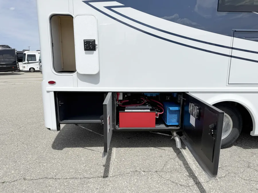 2026 Newmar Freedom Aire 2515 | Photo 22 of 23