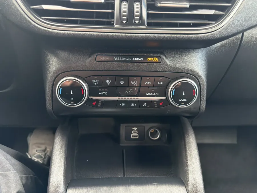 2024 Ford Escape Active | Photo 17 of 20