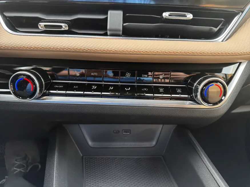 2026 Chevrolet Equinox FWD Activ | Photo 17 of 20