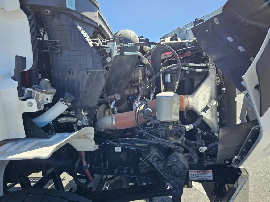 2025 Western Star 47X | Photo 16 of 22