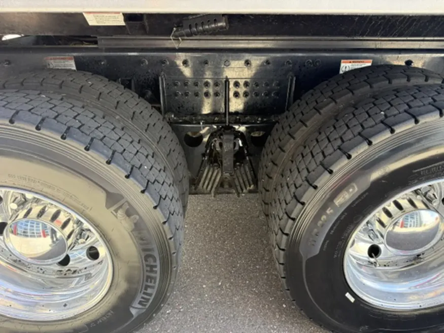 2025 Western Star 47X | Photo 9 of 17