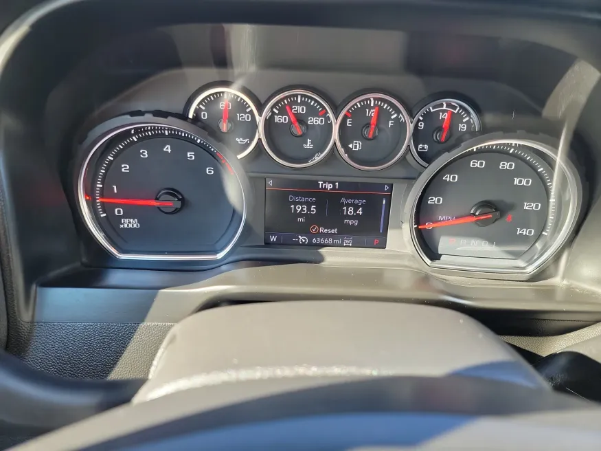 2021 Chevrolet Silverado 1500 Custom | Photo 13 of 16