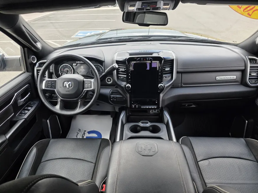 2022 RAM 2500 Laramie | Photo 18 of 27