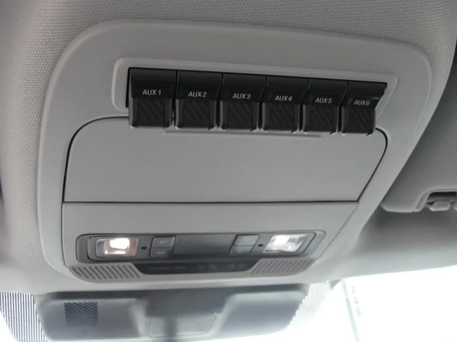 2026 Ford F-350 | Photo 12 of 16