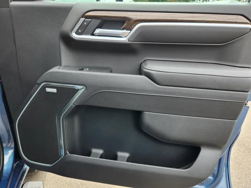 2026 GMC Sierra 1500 Elevation | Photo 17 of 30