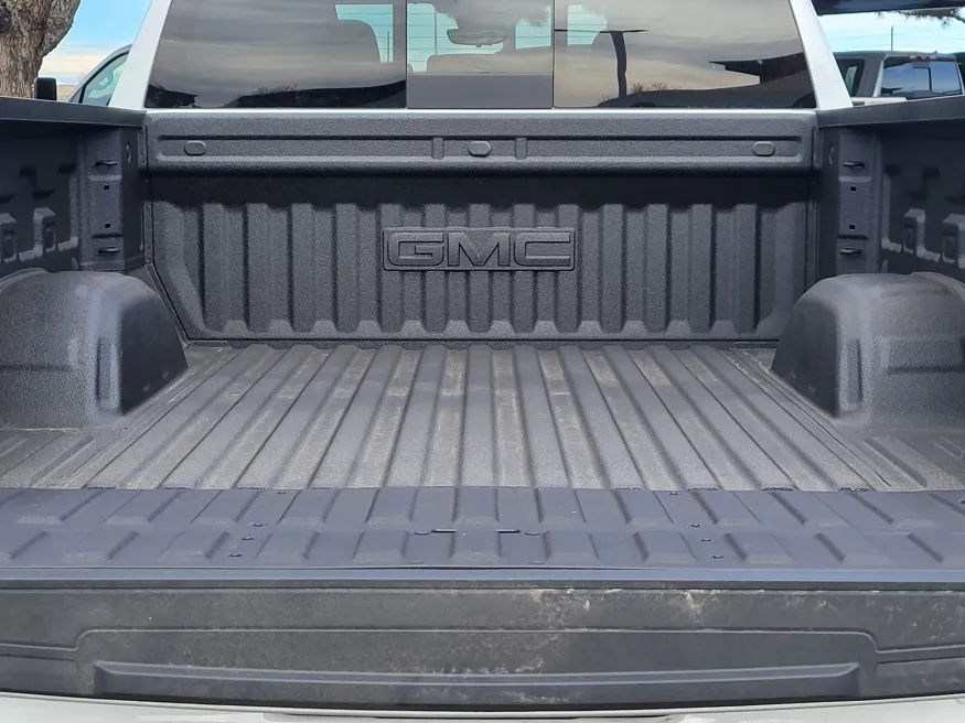 2026 GMC Sierra 1500 AT4 | Photo 26 of 27