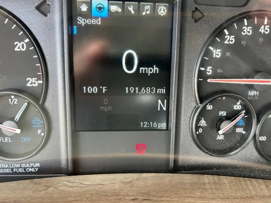 2022 Western Star 49X | Photo 14 of 15