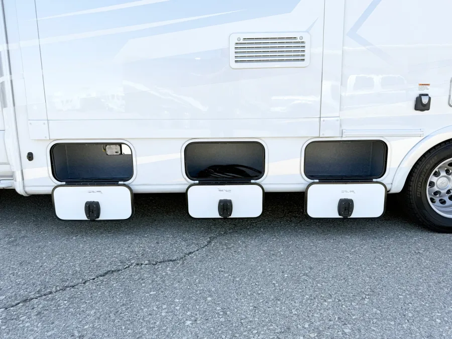 2024 Forest River Sunseeker 2370 | Photo 24 of 23