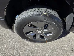 2025 Ford F-150 | Thumbnail Photo 9 of 22