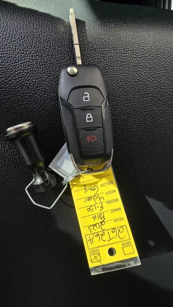 2023 Ford F-150 | Photo 24 of 29