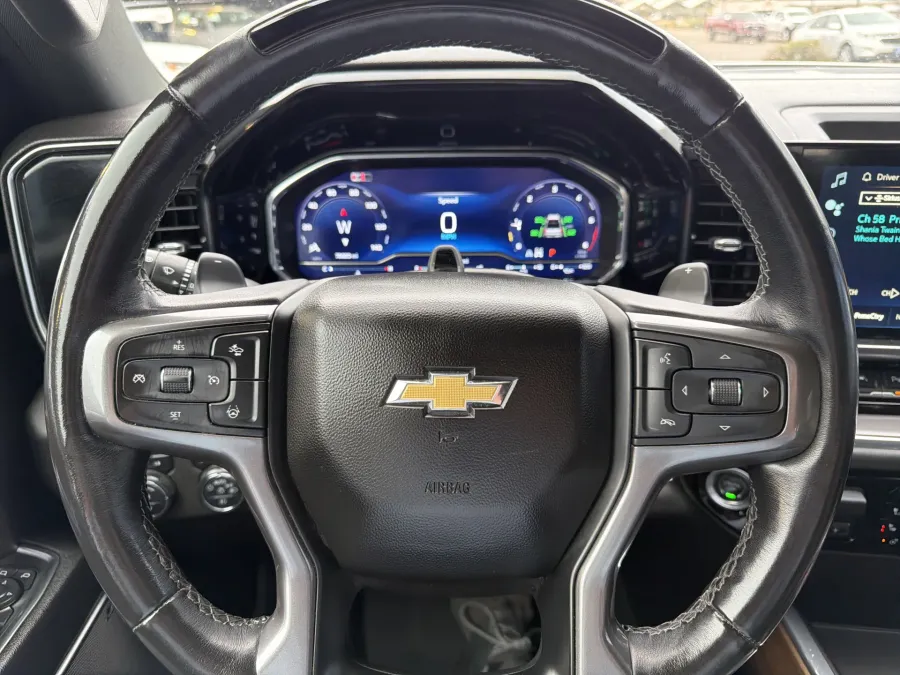 2024 Chevrolet Silverado 1500 High Country | Photo 17 of 19