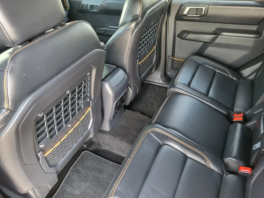 2024 Ford Bronco Badlands | Photo 22 of 25
