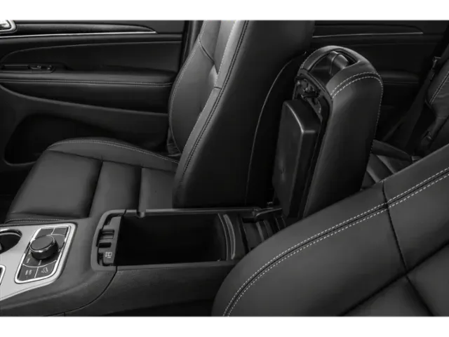 2021 Jeep Grand Cherokee | Photo 11 of 14