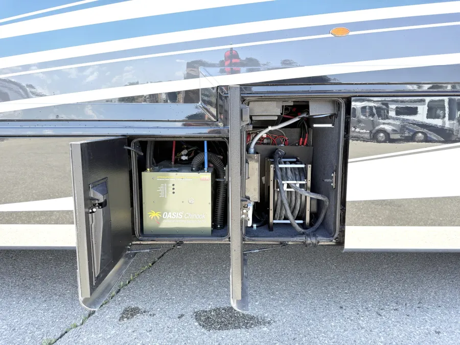 2026 Newmar Dutch Star 4081 | Photo 31 of 32