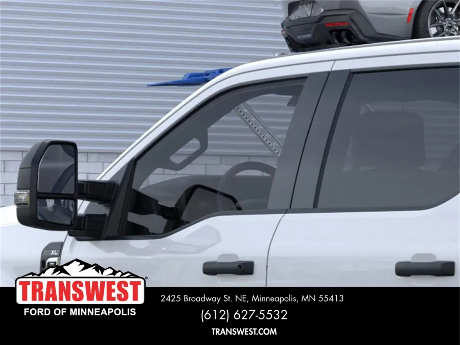 2026 Ford Super Duty F-550 | Photo 20 of 22