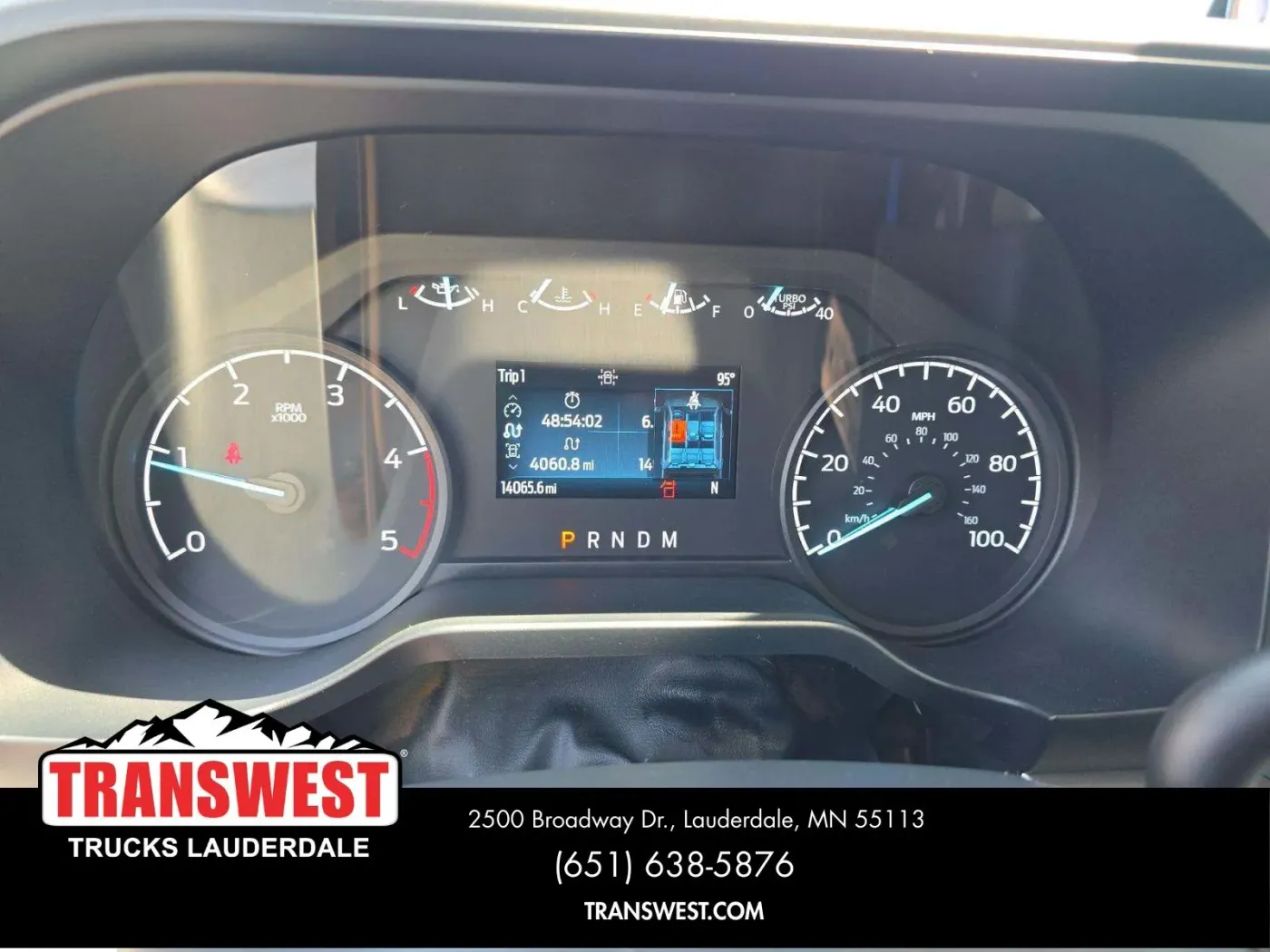 2024 Ford Super Duty F-550 XLT | Photo 5 of 7