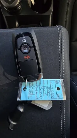 2025 Ford Bronco | Thumbnail Photo 20 of 25