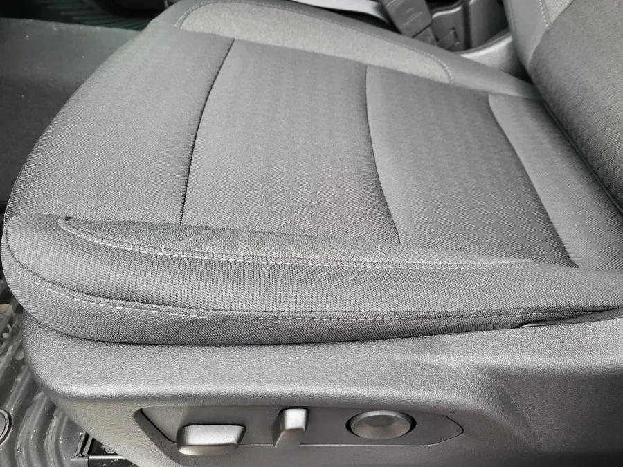 2026 GMC Sierra 2500HD SLE | Photo 19 of 24