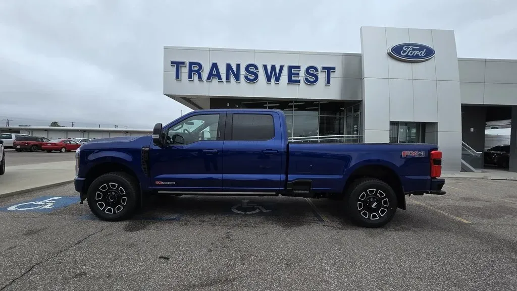 2026 Ford Super Duty F-350 | Photo 3 of 37