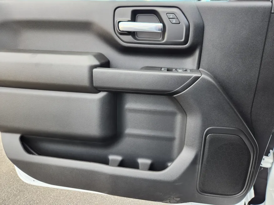 2026 GMC Sierra 2500HD Pro | Photo 5 of 30