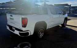 2023 GMC Sierra 1500 | Thumbnail Photo 5 of 29