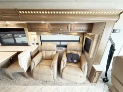 2022 Newmar Bay Star 3626 | Thumbnail Photo 8 of 30