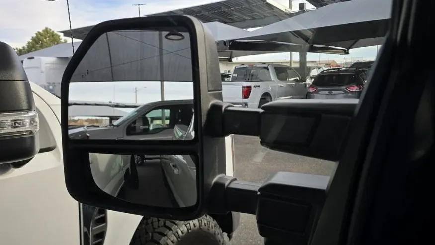 2026 Ford Super Duty F-350 | Photo 10 of 30